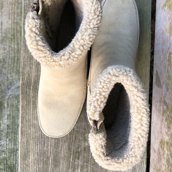 New, Lands End women’s winter boots. - Picture 2 of 2